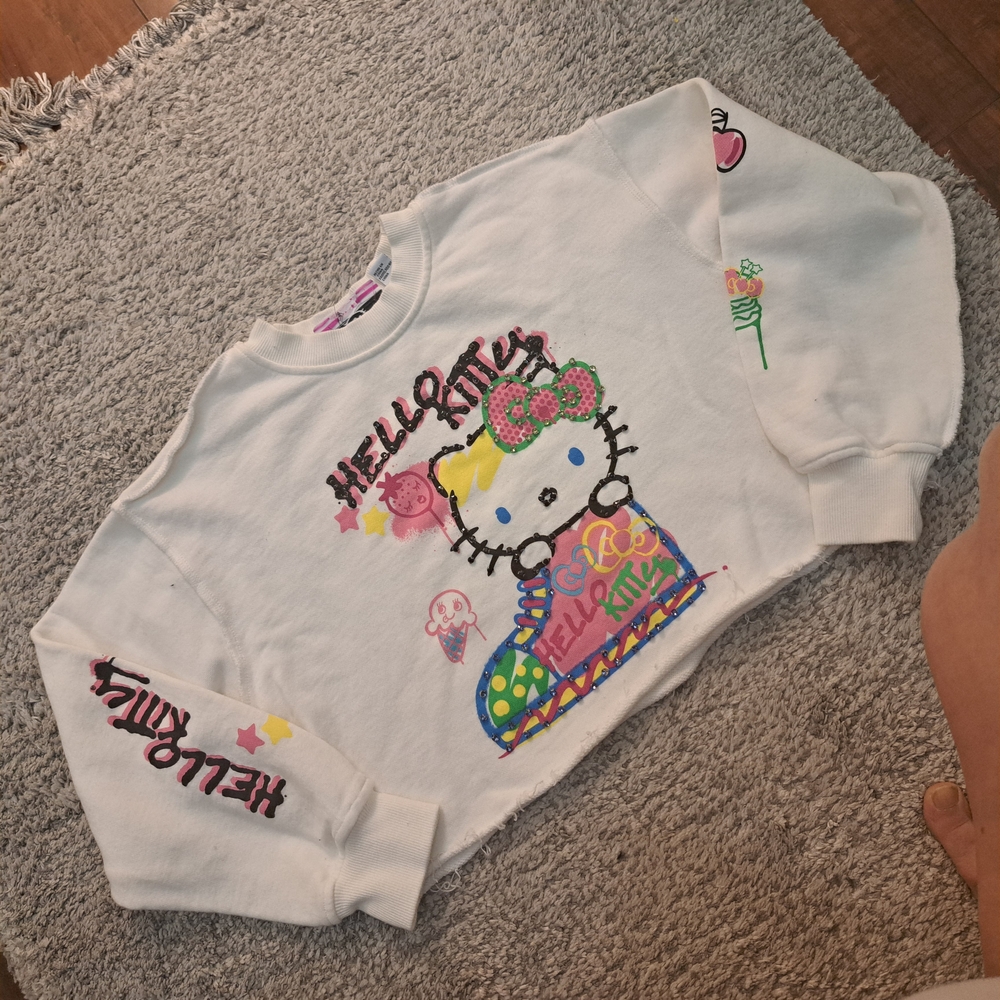 Forever 21 Kids Hello Kitty White Sweatshirt